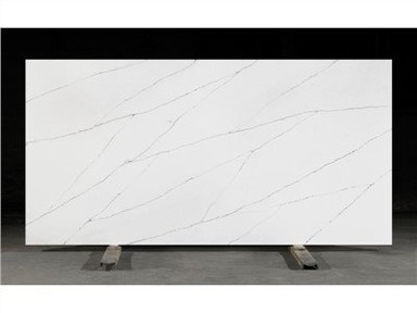 Siyah Damarlı Beyaz Mermer Görünümlü Kuvars Tezgah