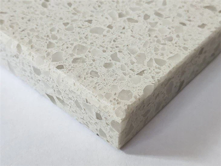 White Quartz Countertop (4)